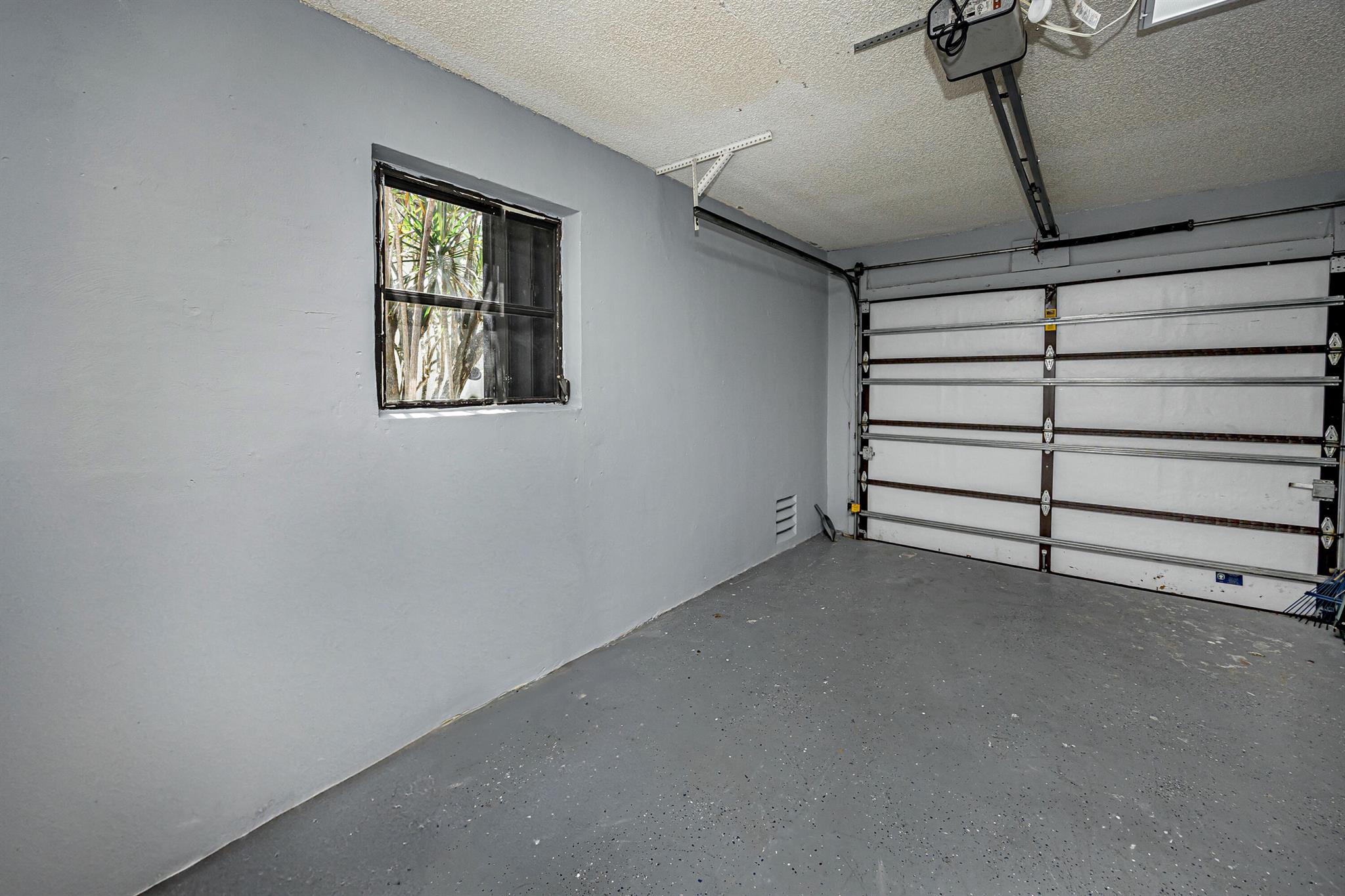 BUTTONWOOD PLAT NO 2 - Residential