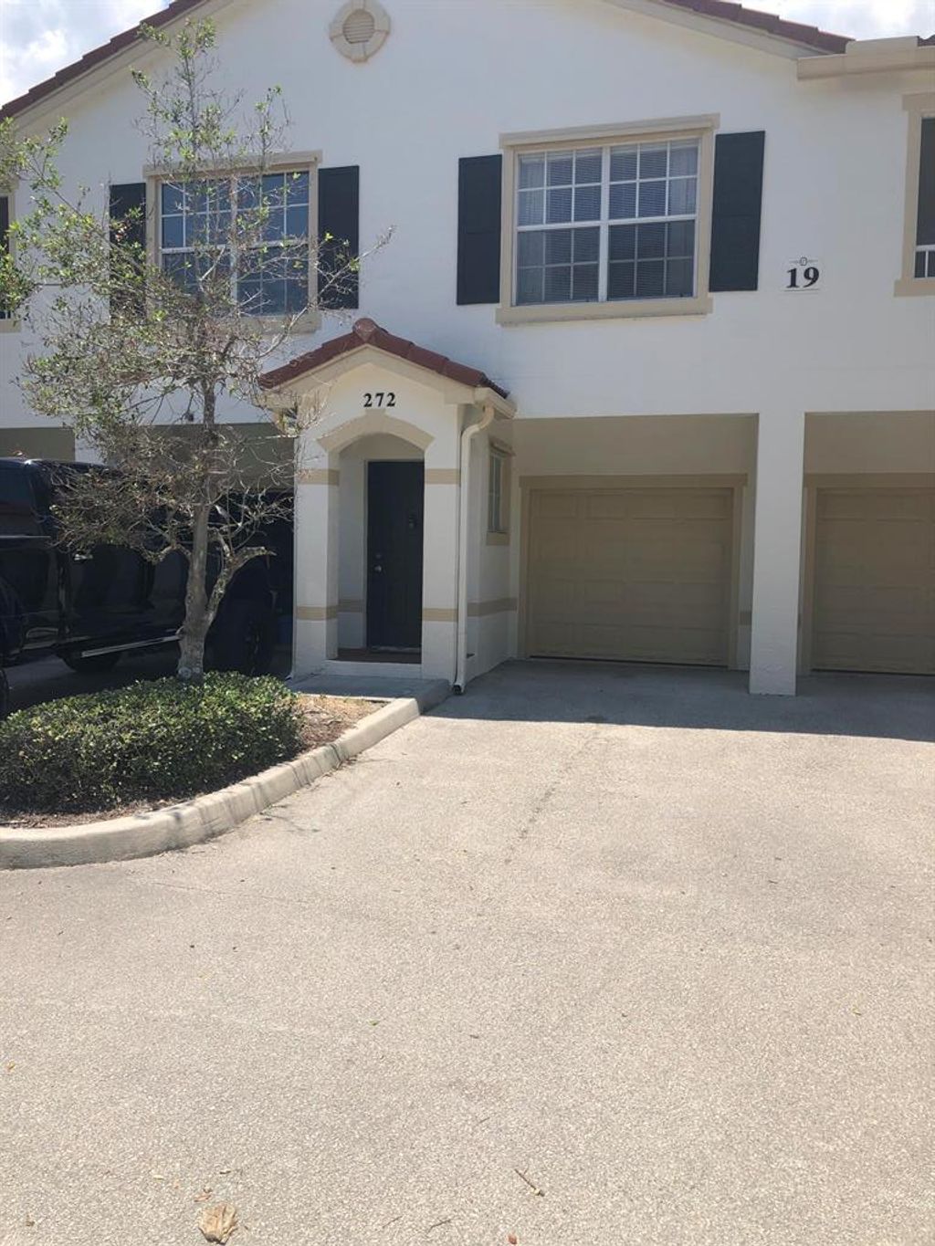 Photo of 272 SE Kitching Circle, Stuart, FL 34994 (MLS # R10721553)