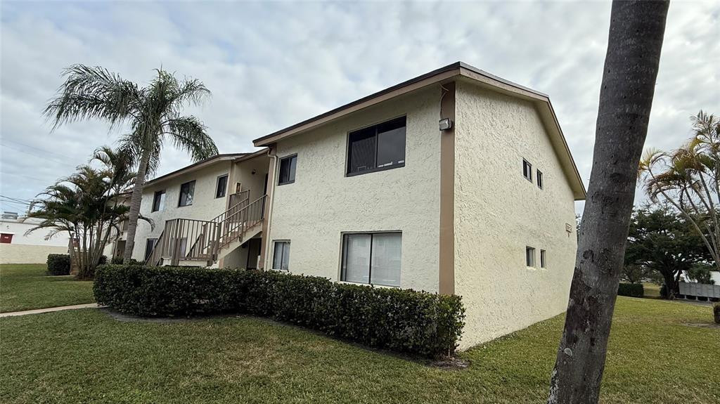 Malibu Club Condo - Residential Lease