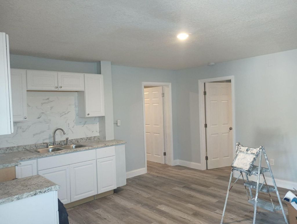 Photo of 433 N 9th Street #D, Fort Pierce, FL 34950 (MLS # R10998754)