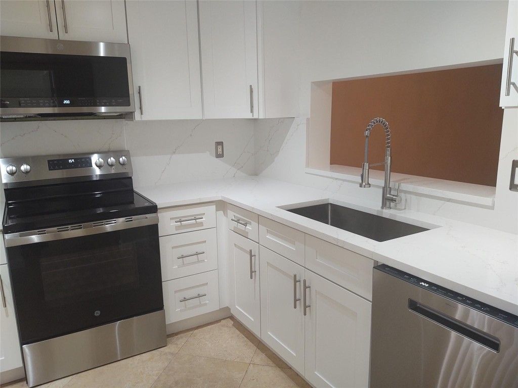 Photo of 301 Club Circle #103, Boca Raton, FL 33487 (MLS # F10523831)
