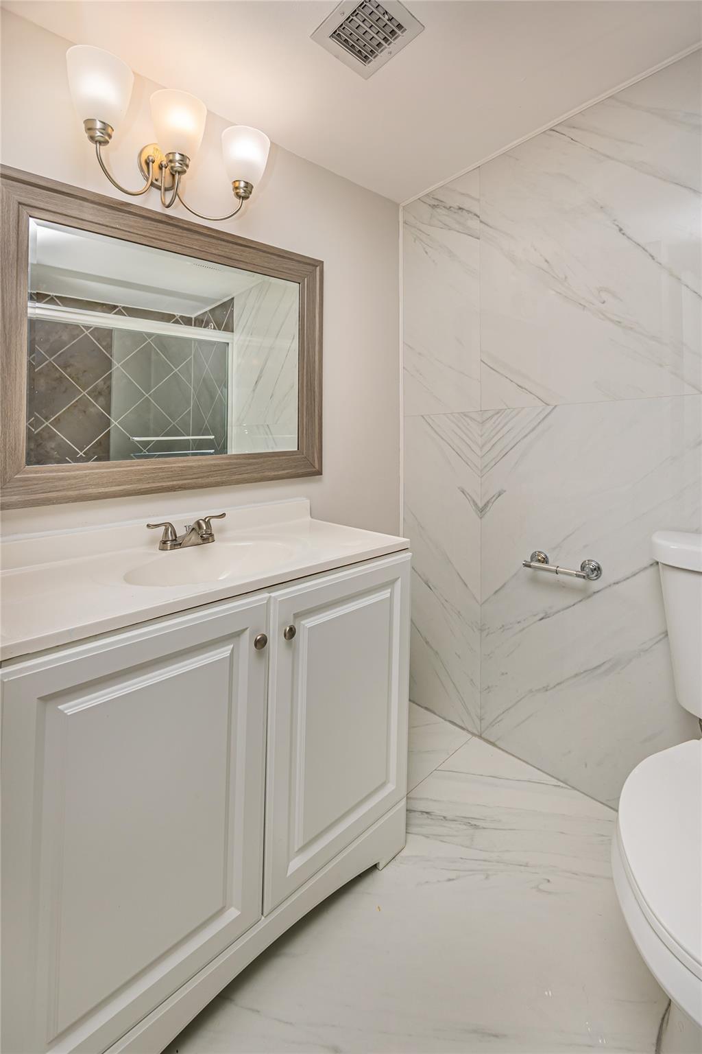 Coronado At Jacaranda Ph - Residential Lease