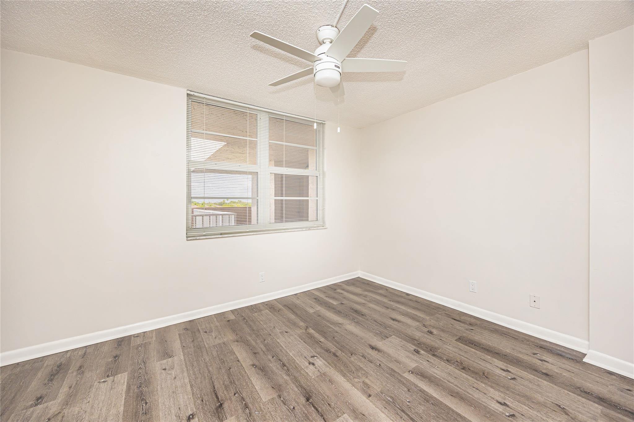 Coronado At Jacaranda Ph - Residential Lease