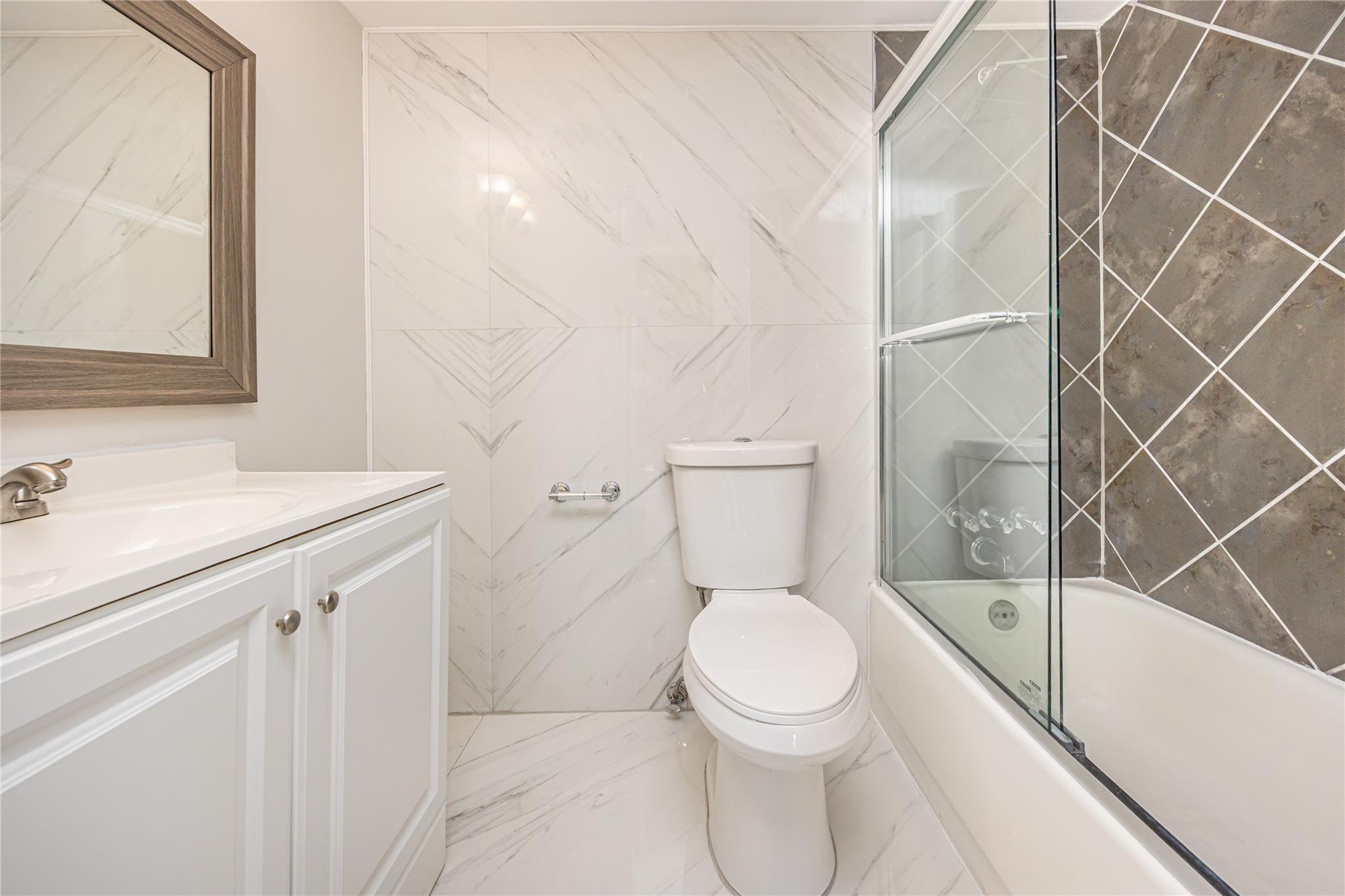 Coronado At Jacaranda Ph - Residential Lease