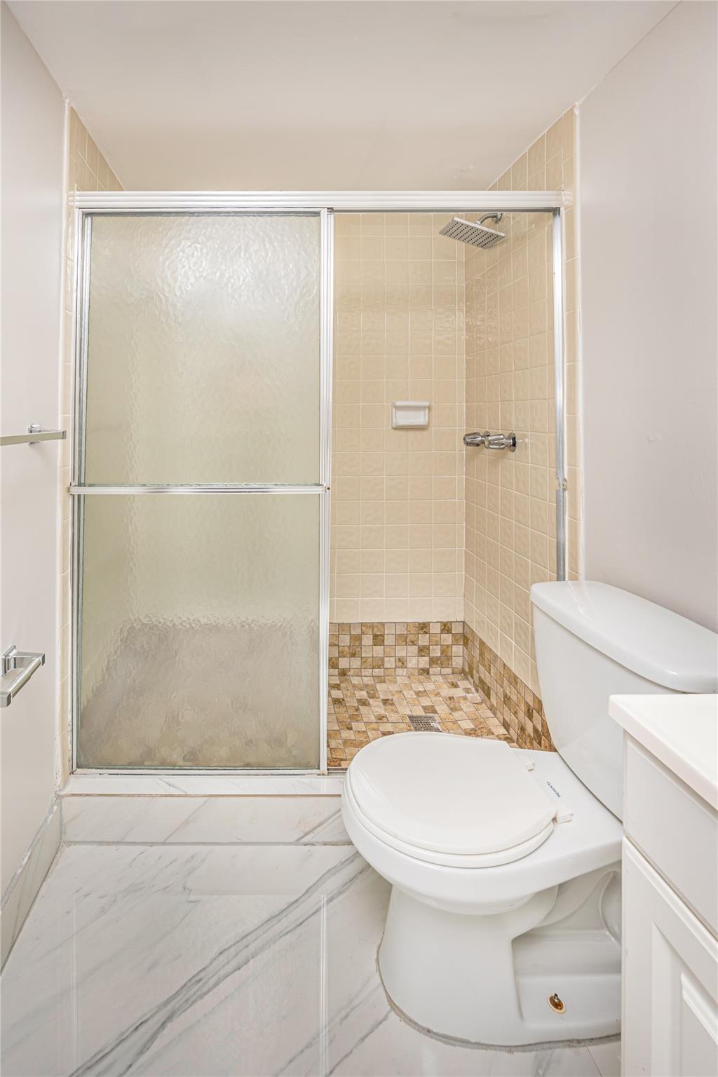 Coronado At Jacaranda Ph - Residential Lease