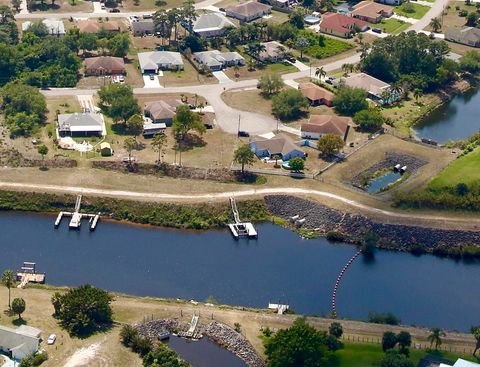A home in Port Saint Lucie