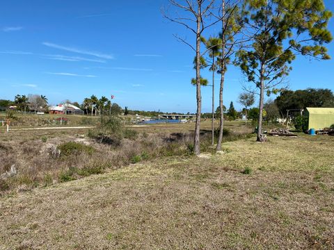 A home in Port Saint Lucie