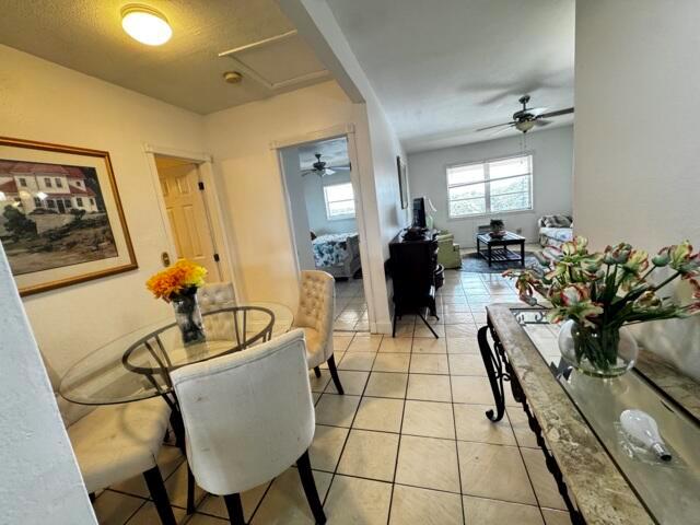 1050 E Sample Road 307