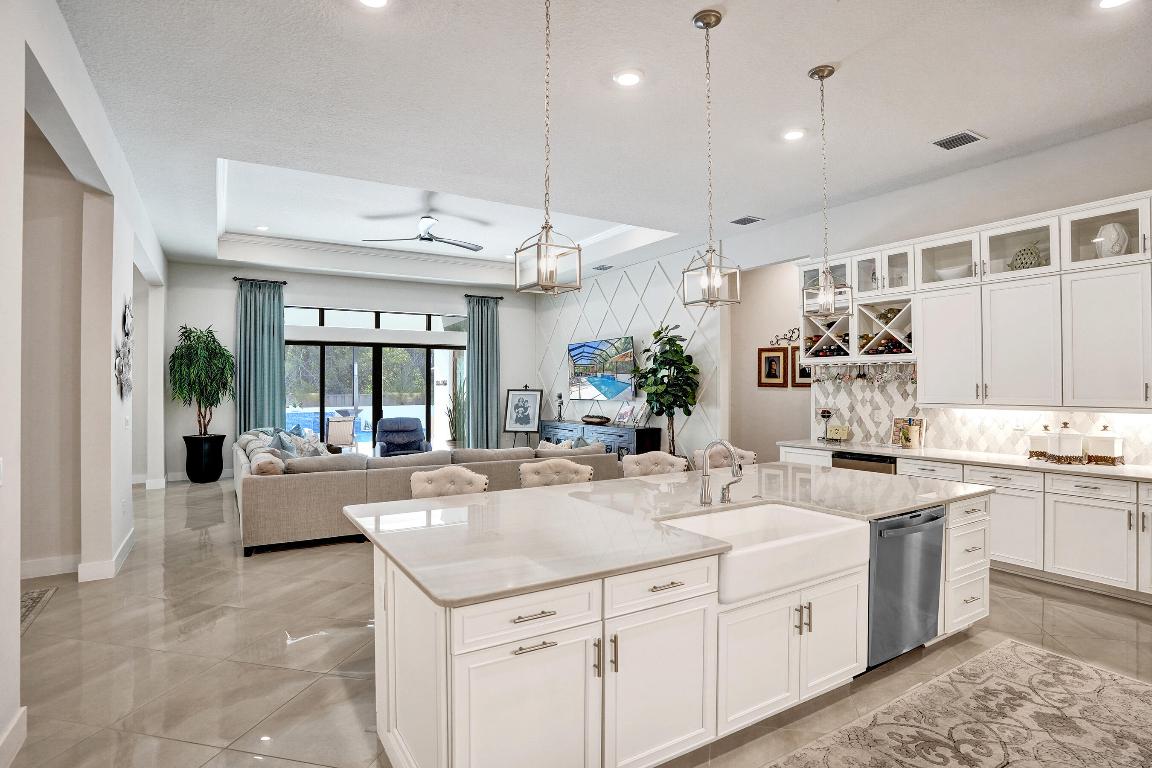 MCJUNKIN FARMS PLAT - Residential