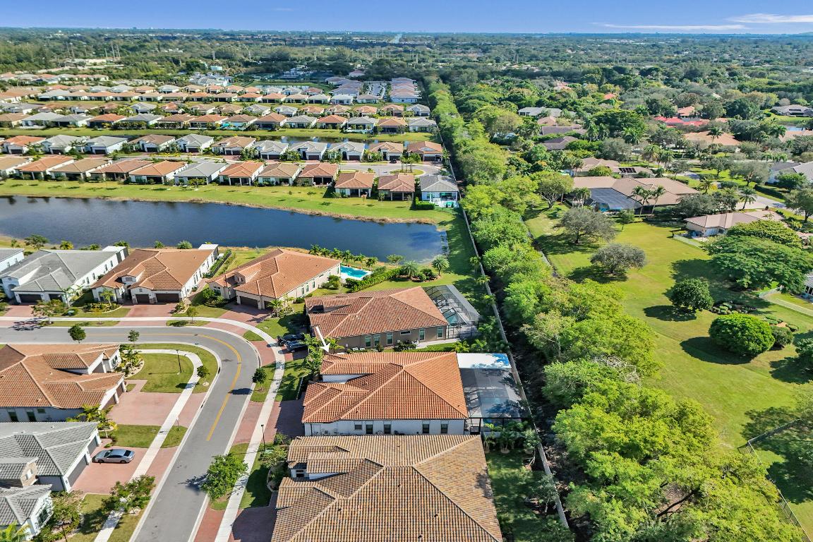 MCJUNKIN FARMS PLAT - Residential