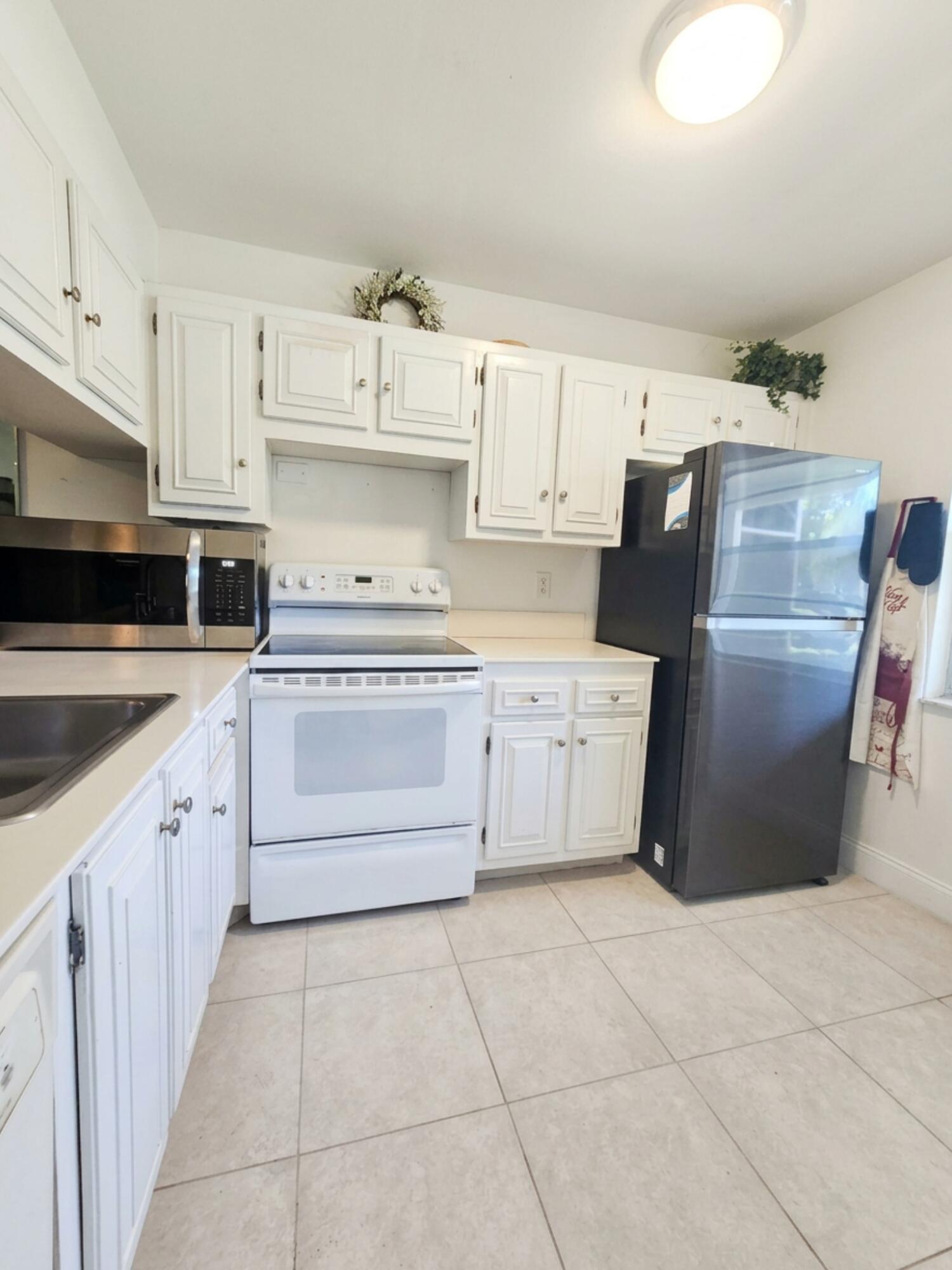 2703 Nassau Bend D1