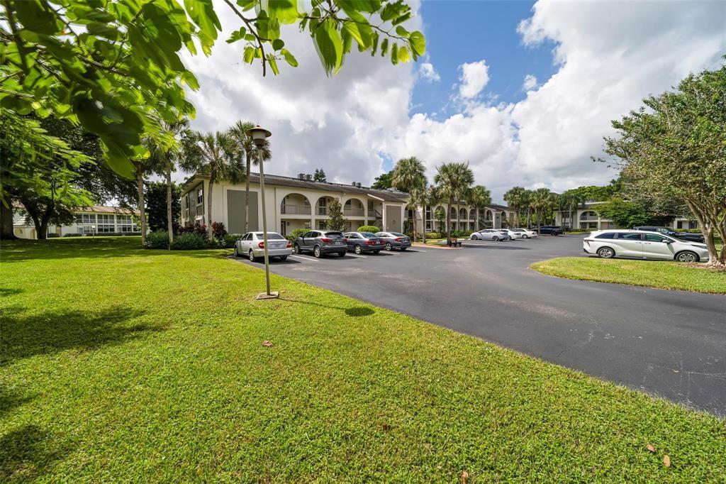 2703 Nassau Bend D1
