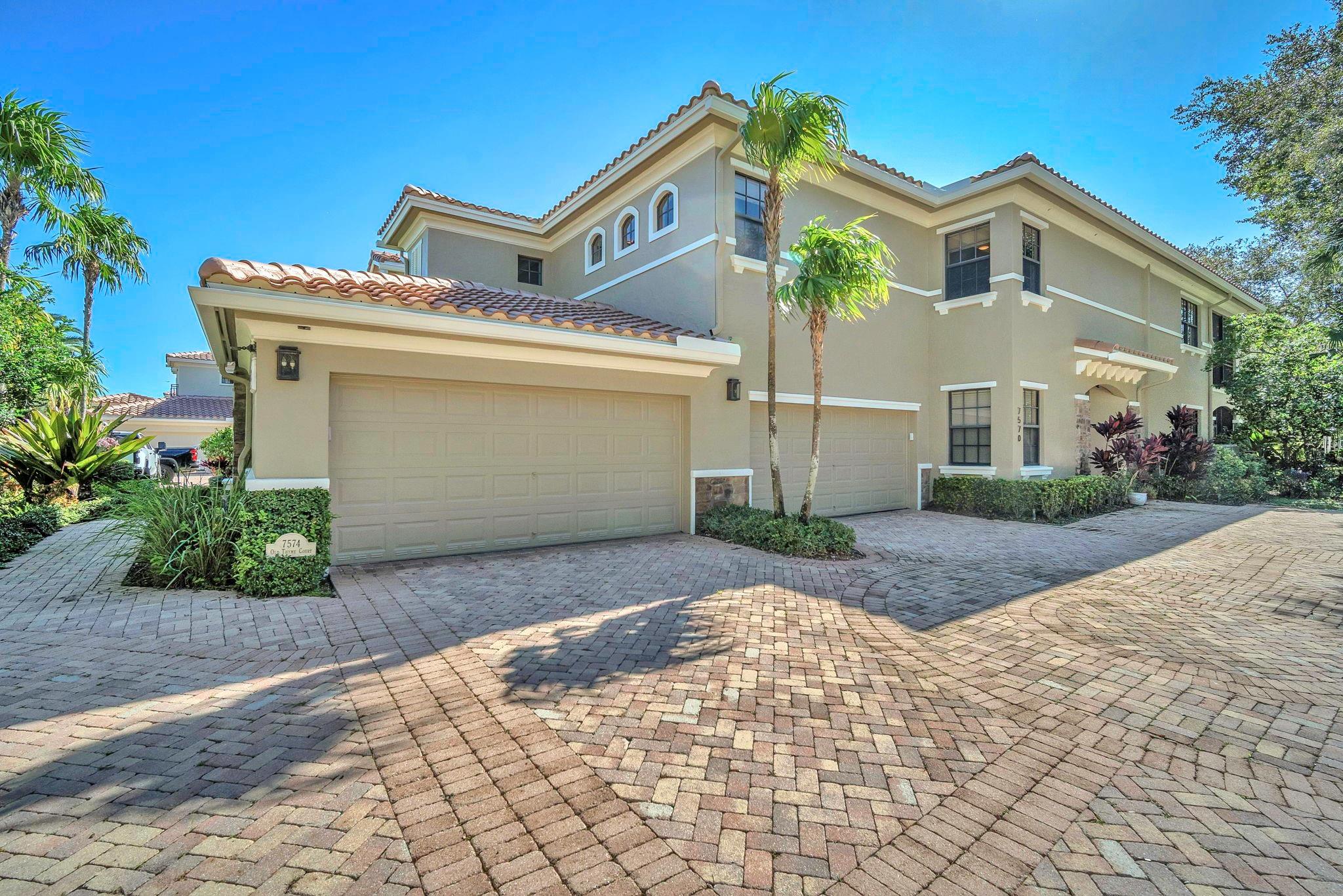 Parkland Golf & Country - Residential