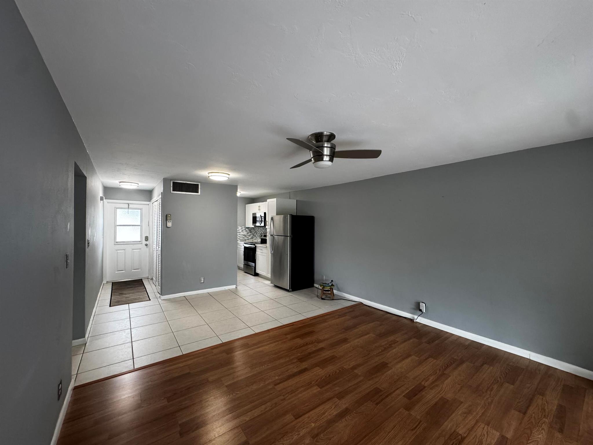 GREENWAY VILLAGE CON - Residential Lease