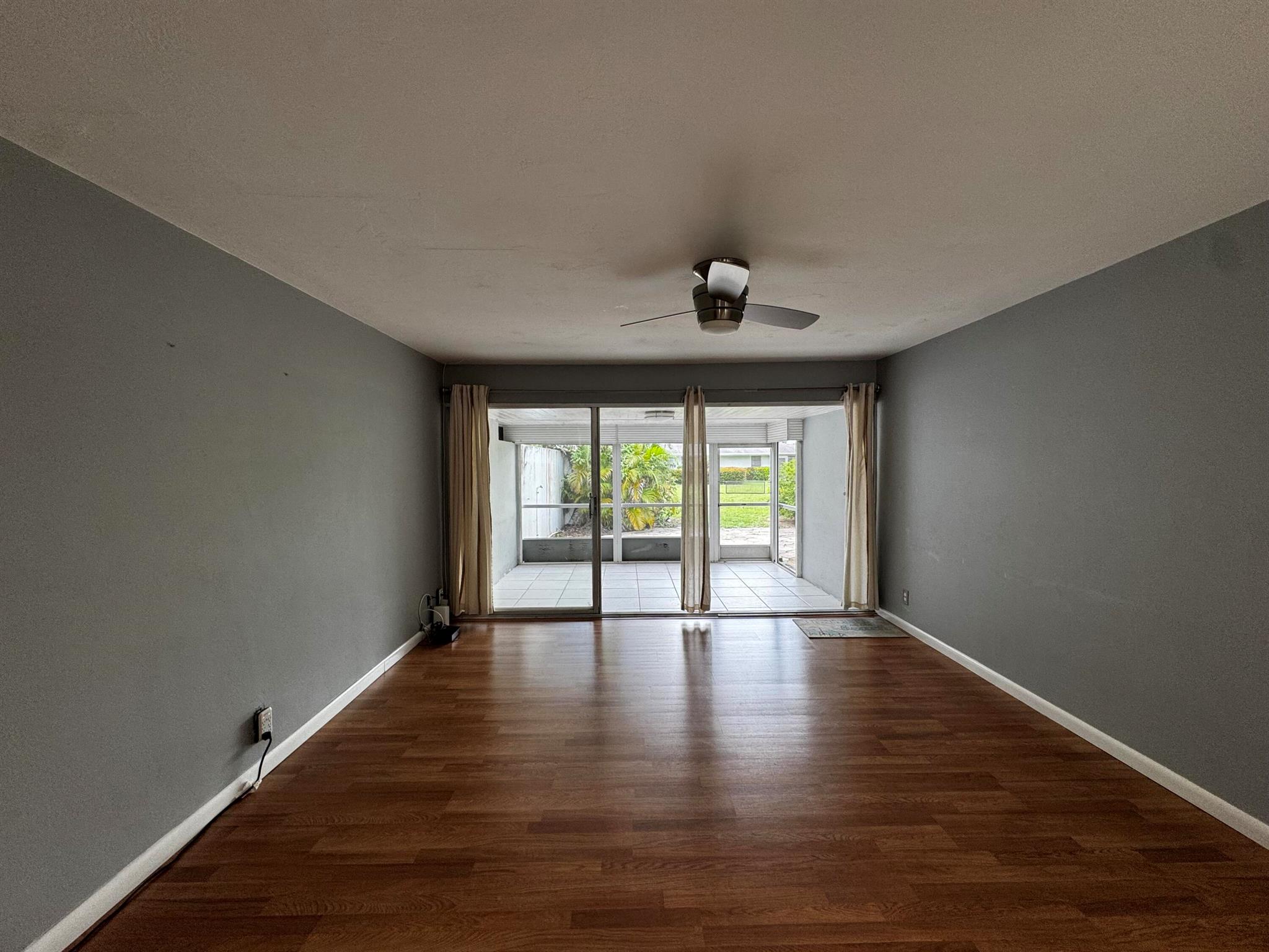 GREENWAY VILLAGE CON - Residential Lease