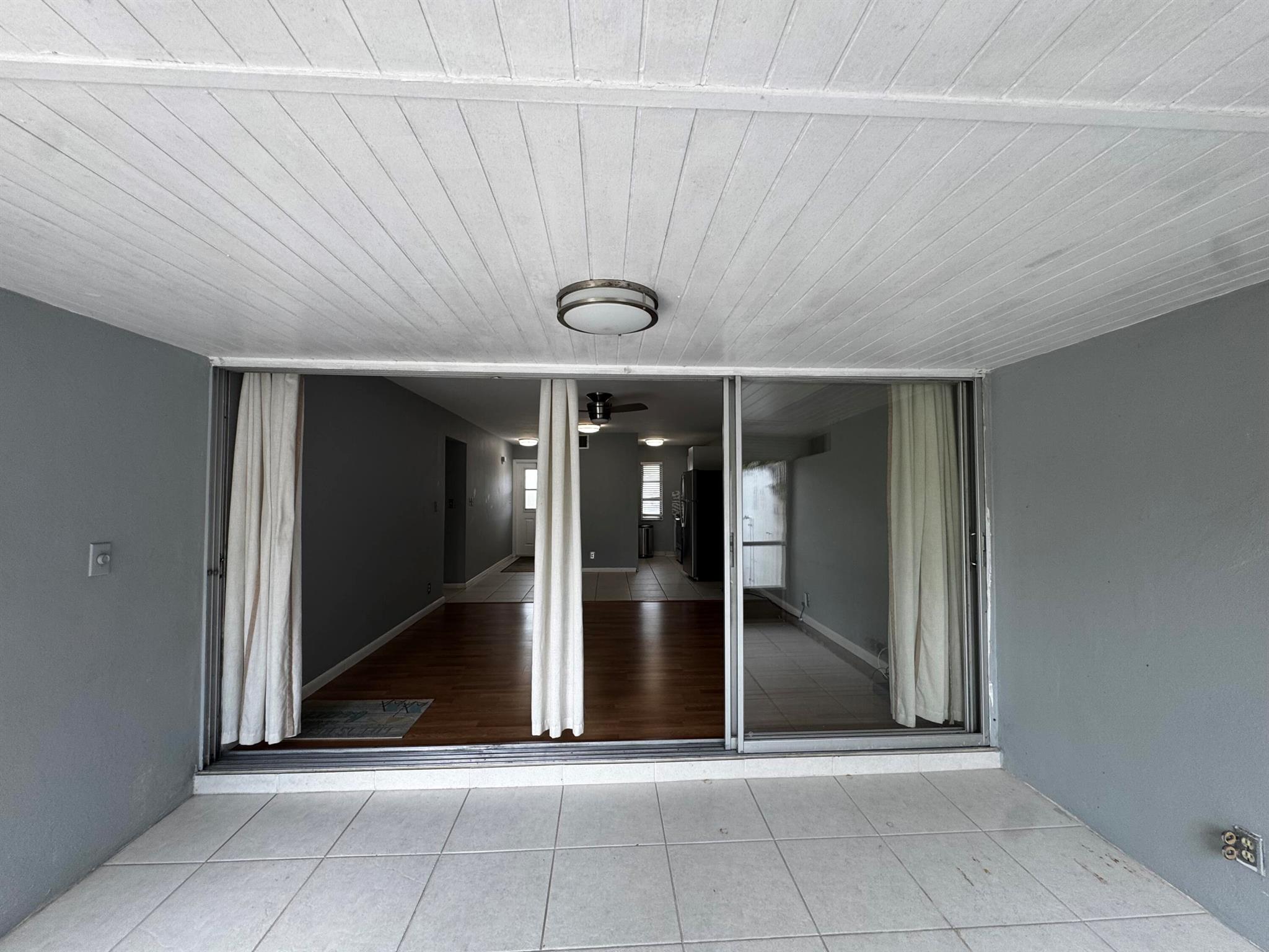 GREENWAY VILLAGE CON - Residential Lease