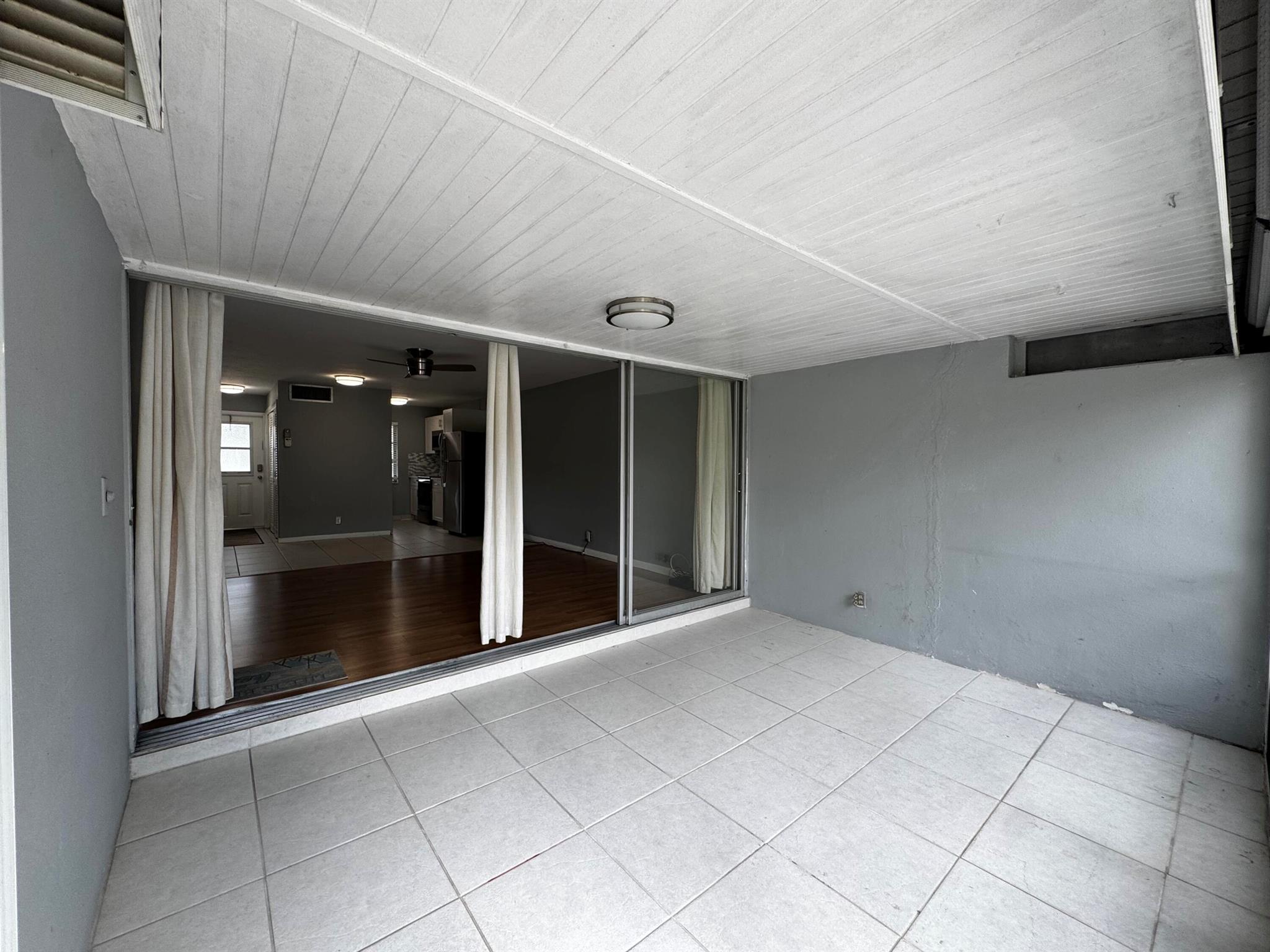 GREENWAY VILLAGE CON - Residential Lease