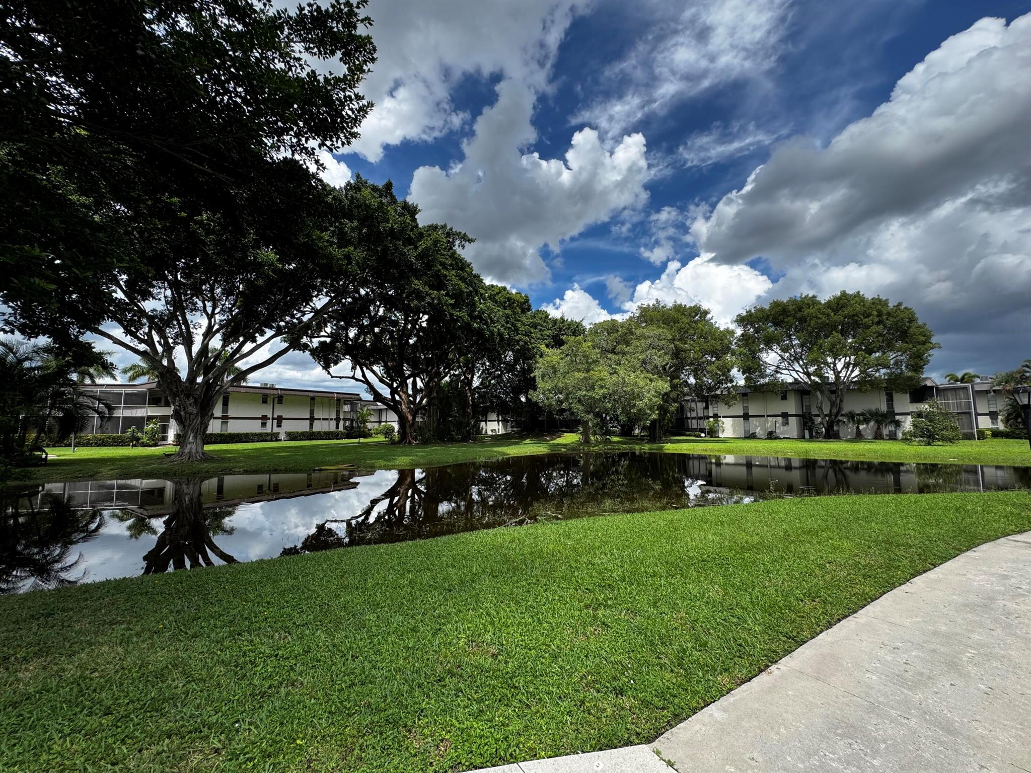 GREENWAY VILLAGE CON - Residential Lease
