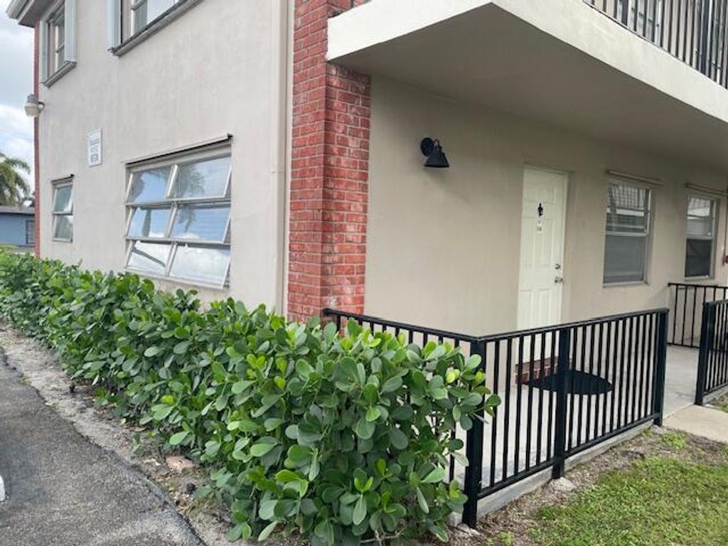 Photo of 1210 Old Boynton Road #110, Boynton Beach, FL 33426 (MLS # R11149528)