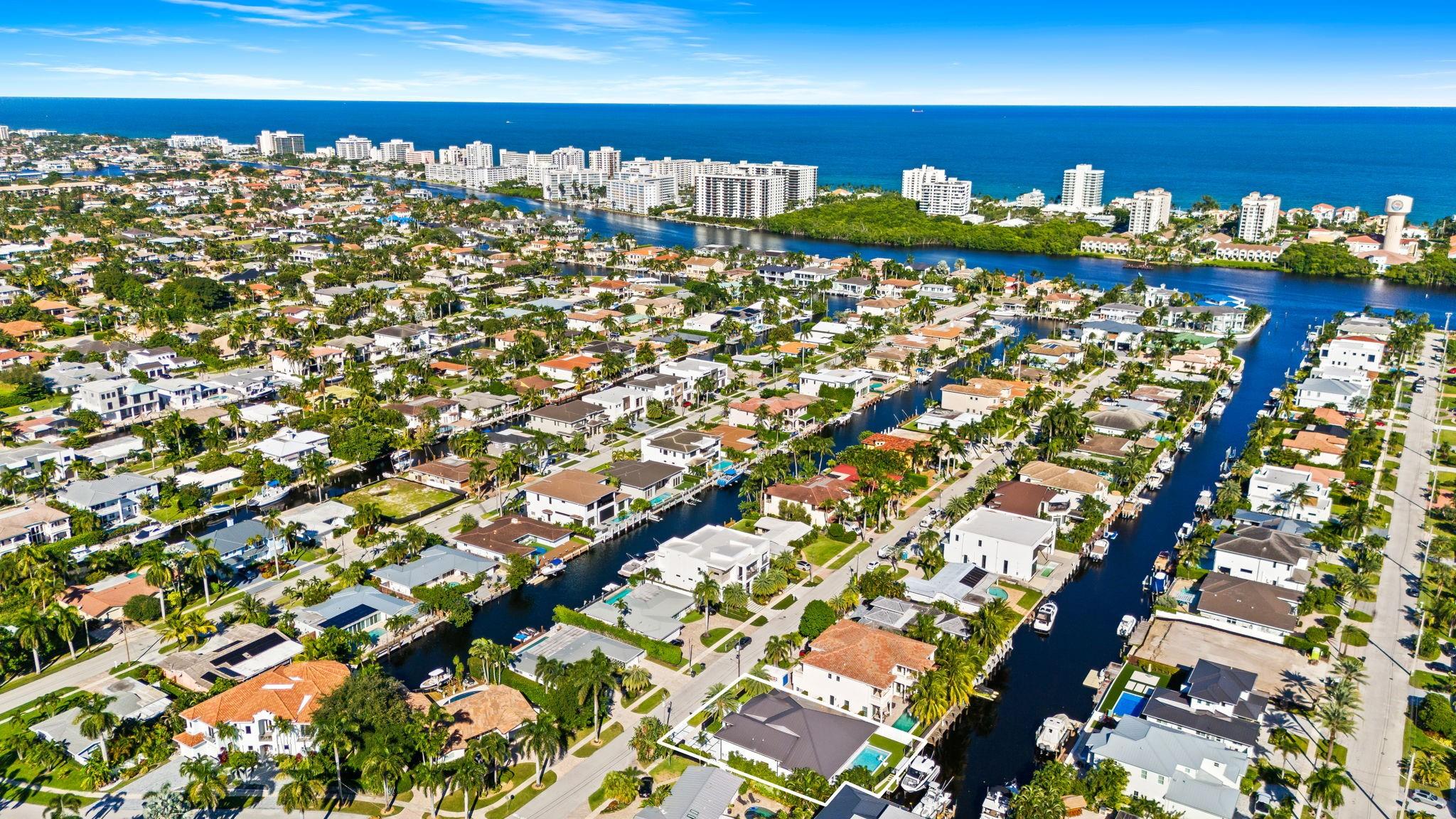 BOCA HARBOUR 5TH SEC - Residential