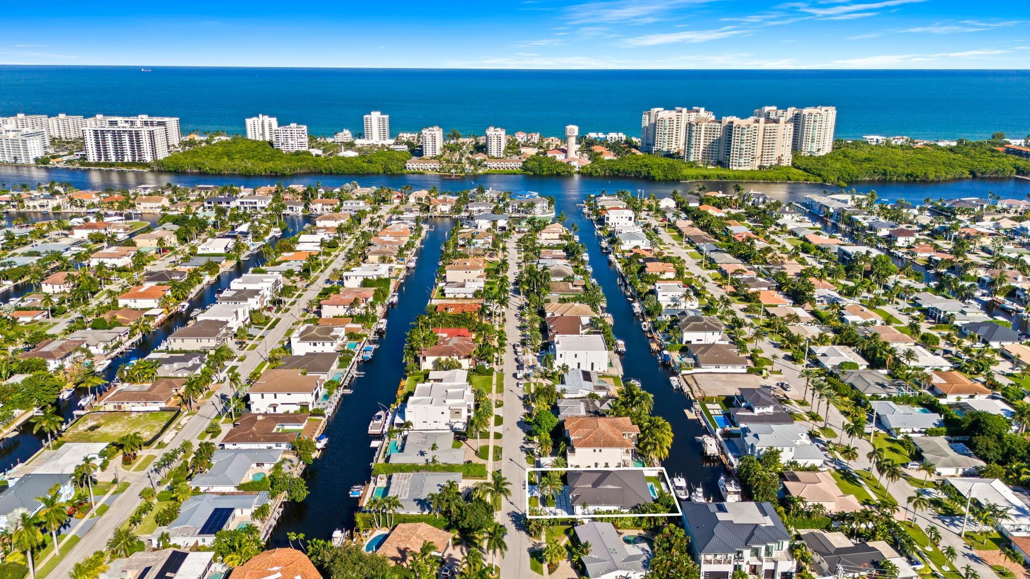 BOCA HARBOUR 5TH SEC - Residential