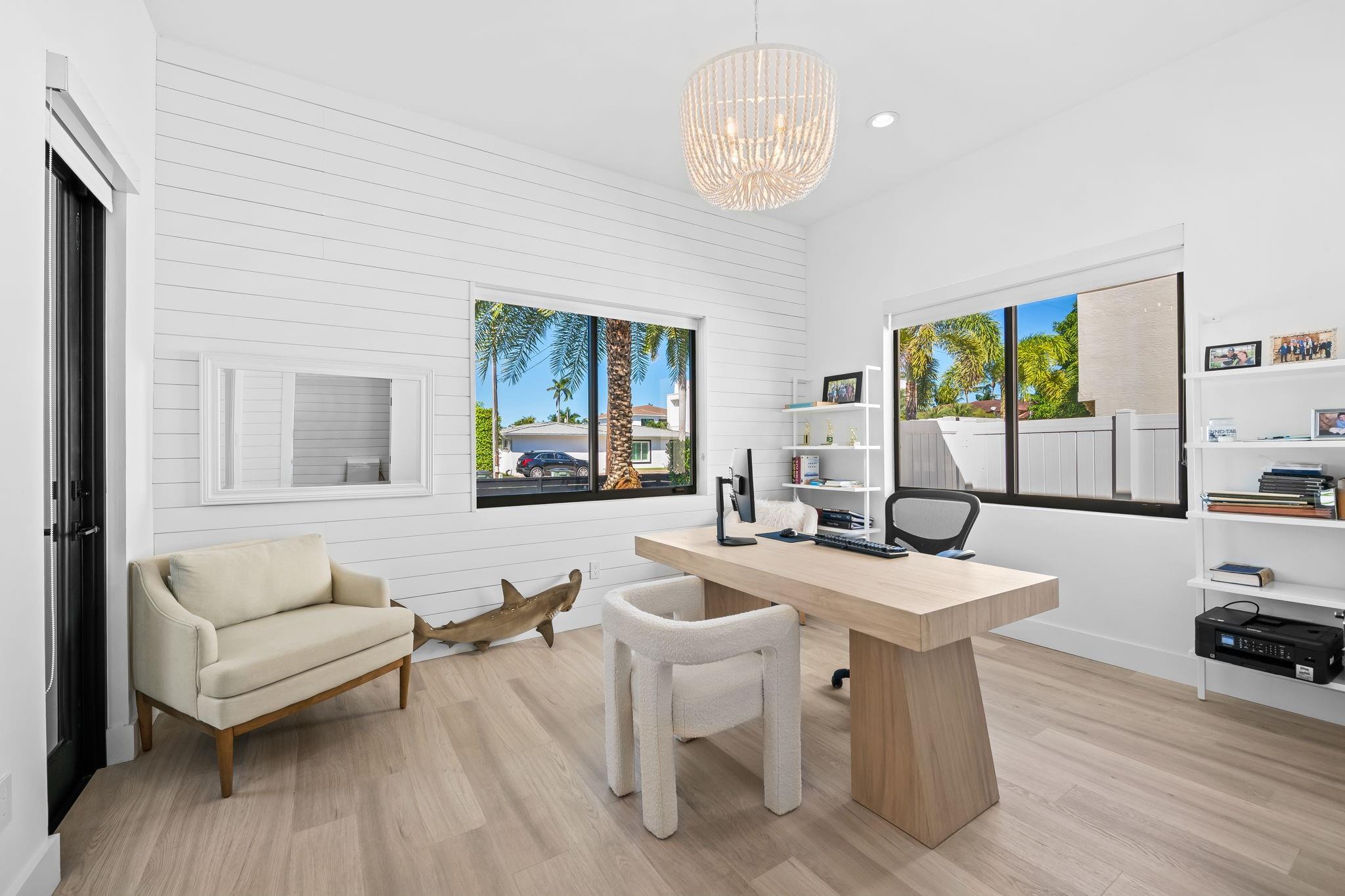 BOCA HARBOUR 5TH SEC - Residential