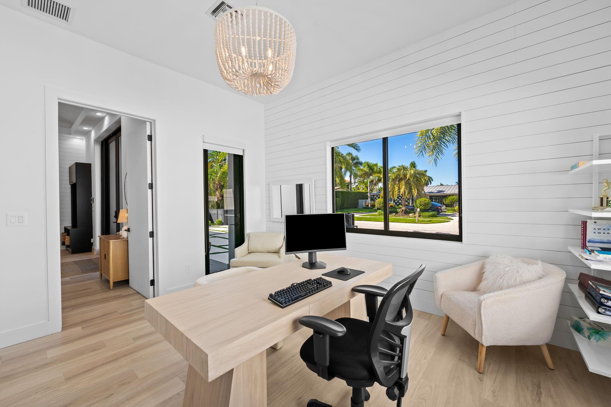 BOCA HARBOUR 5TH SEC - Residential