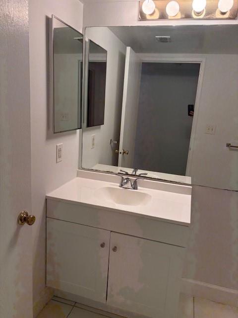 Crescent Cove Condo - Residential Lease