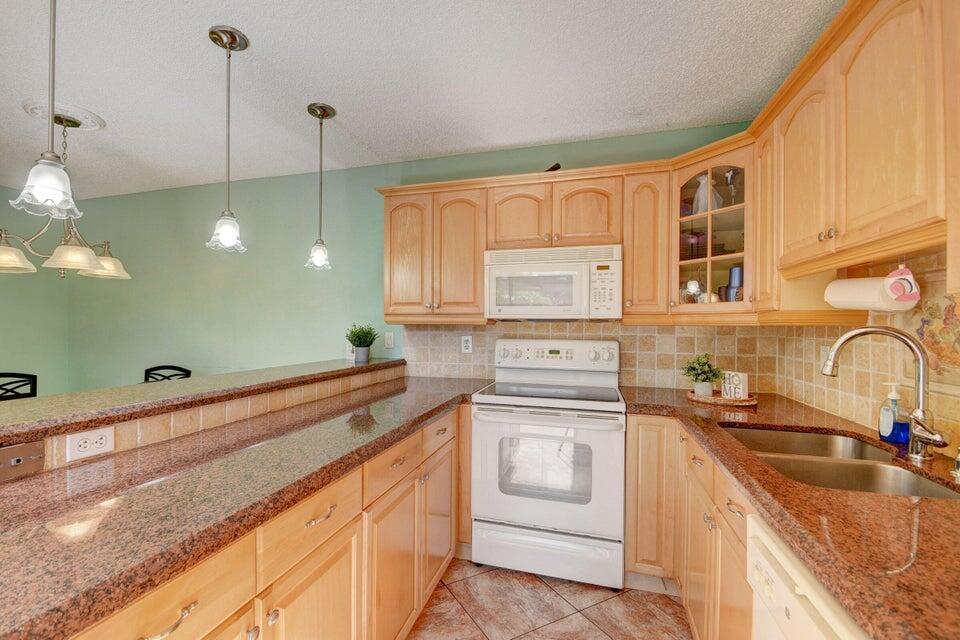 SPRINGDALE HOMES - Residential Lease