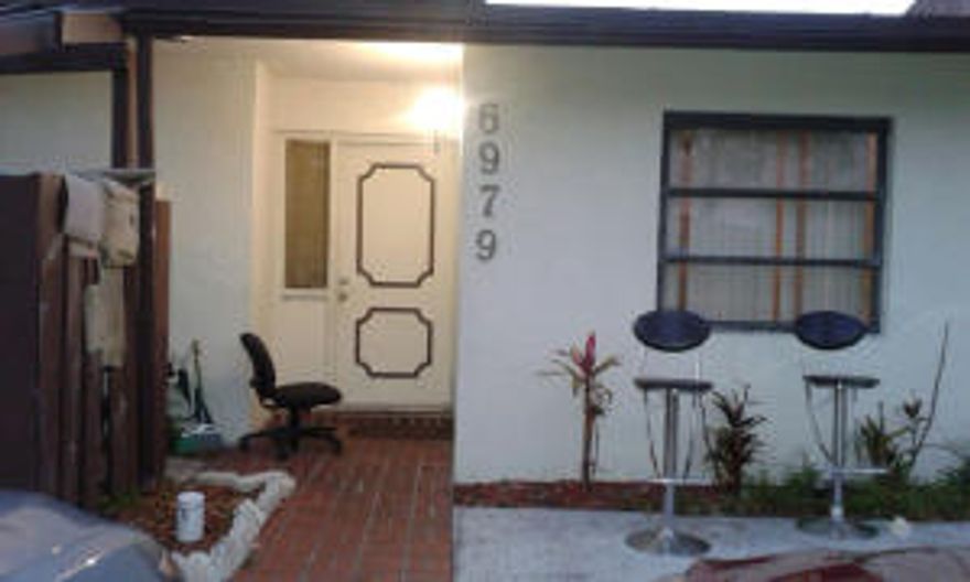 Short Sale property. Great Buy for Investors or 1st time home buyers. Property needs updating, plumbing and new AC. Lender requires all offer submissions to be placed at www.hubzu.com