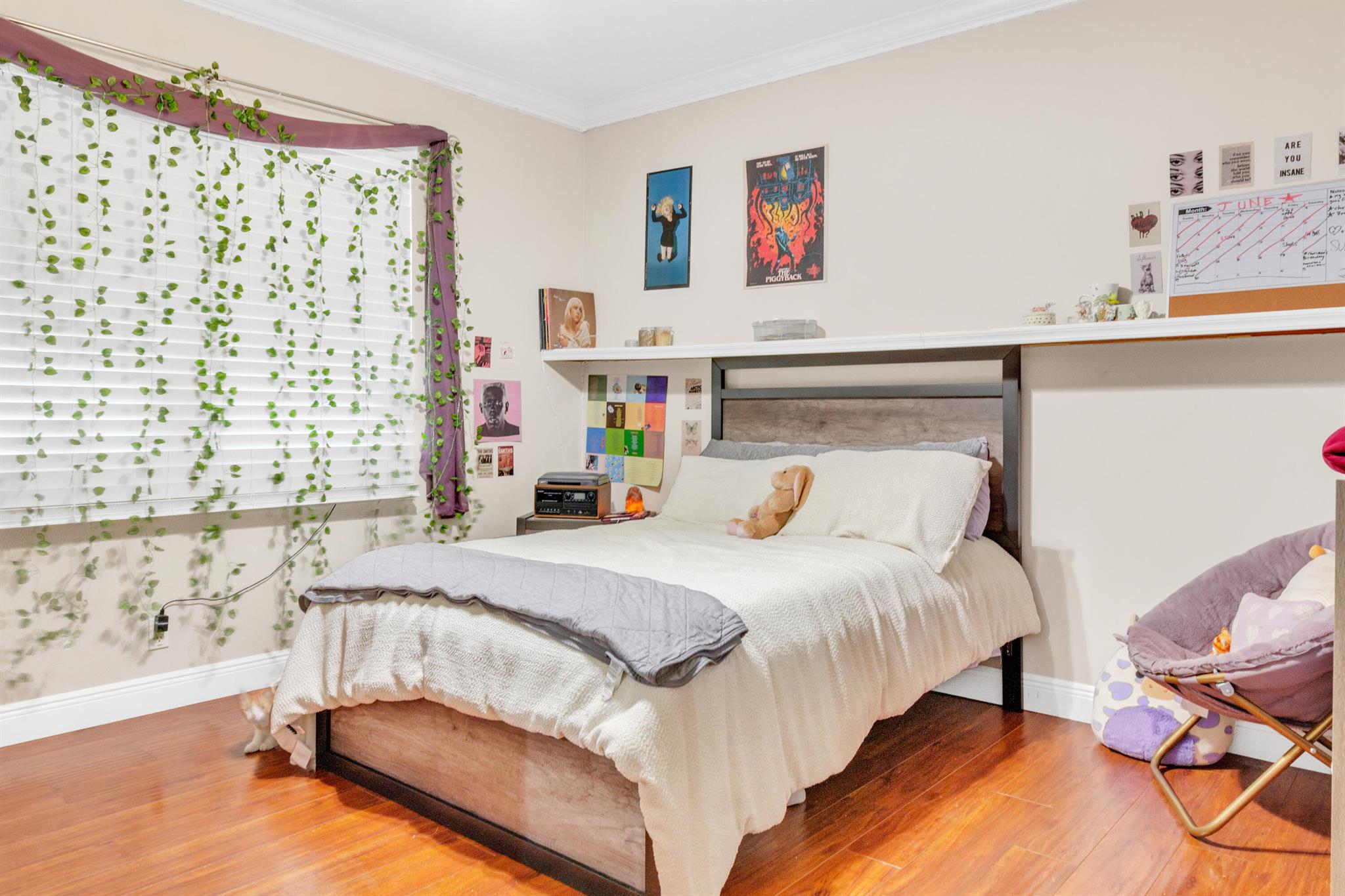 Isola Bella - Residential Lease