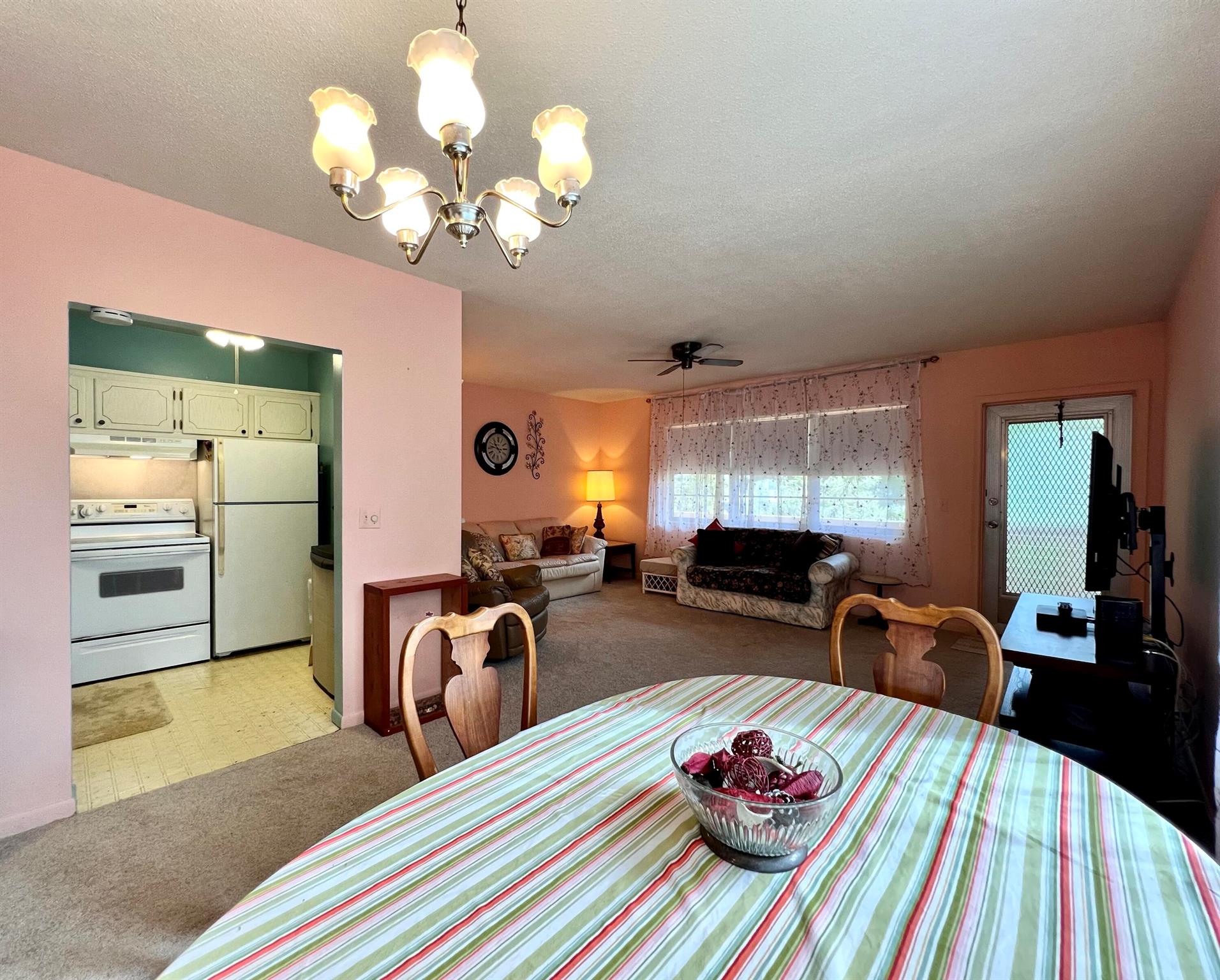 View photos, virtual tours, details... 209 Salisbury I