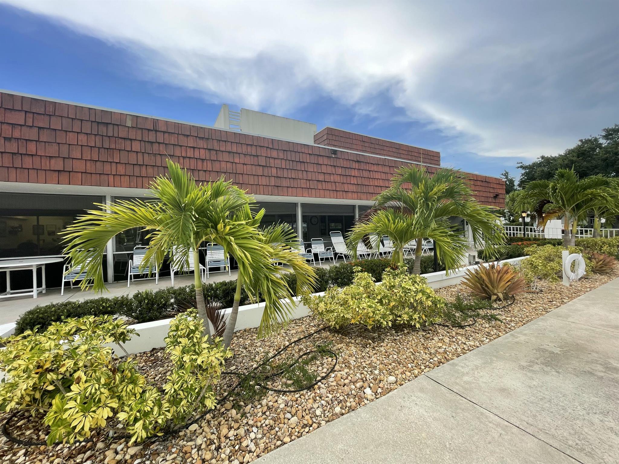 VISTA DEL LAGO CONDO - Residential