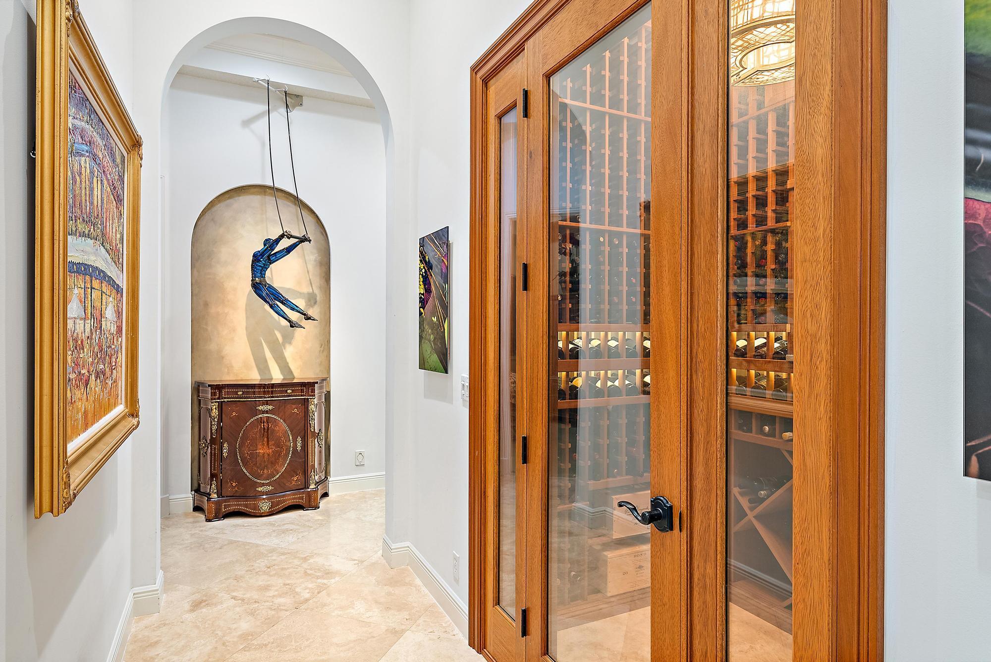 IBIS GOLF AND COUNTRY CLU - Residential