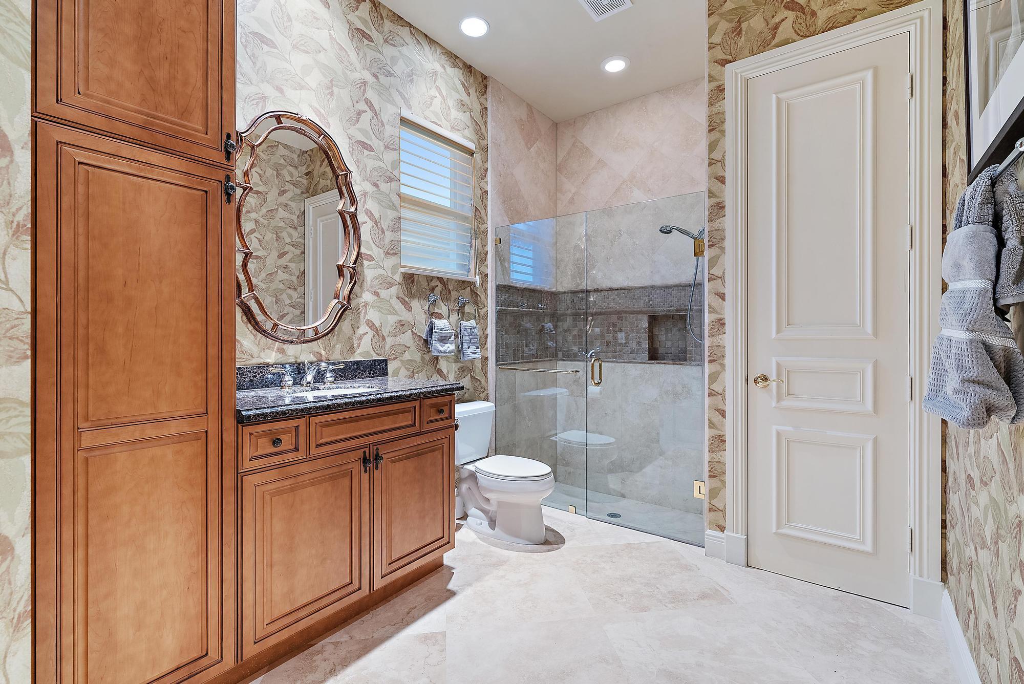 IBIS GOLF AND COUNTRY CLU - Residential