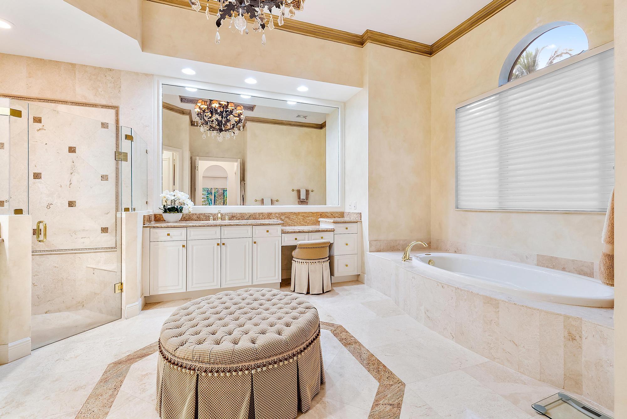 IBIS GOLF AND COUNTRY CLU - Residential