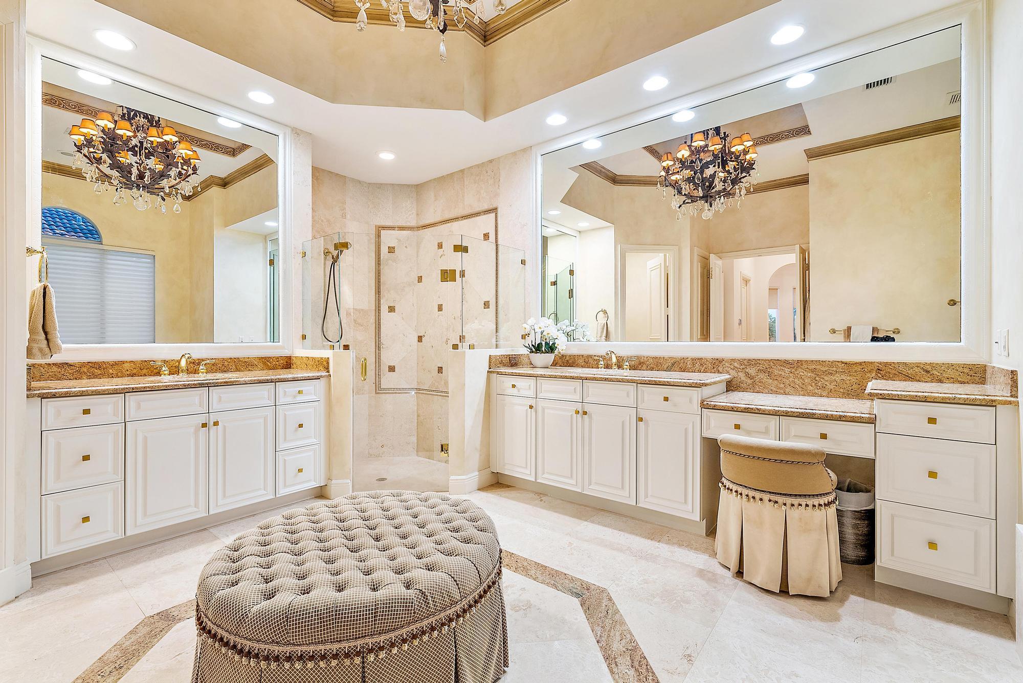 IBIS GOLF AND COUNTRY CLU - Residential