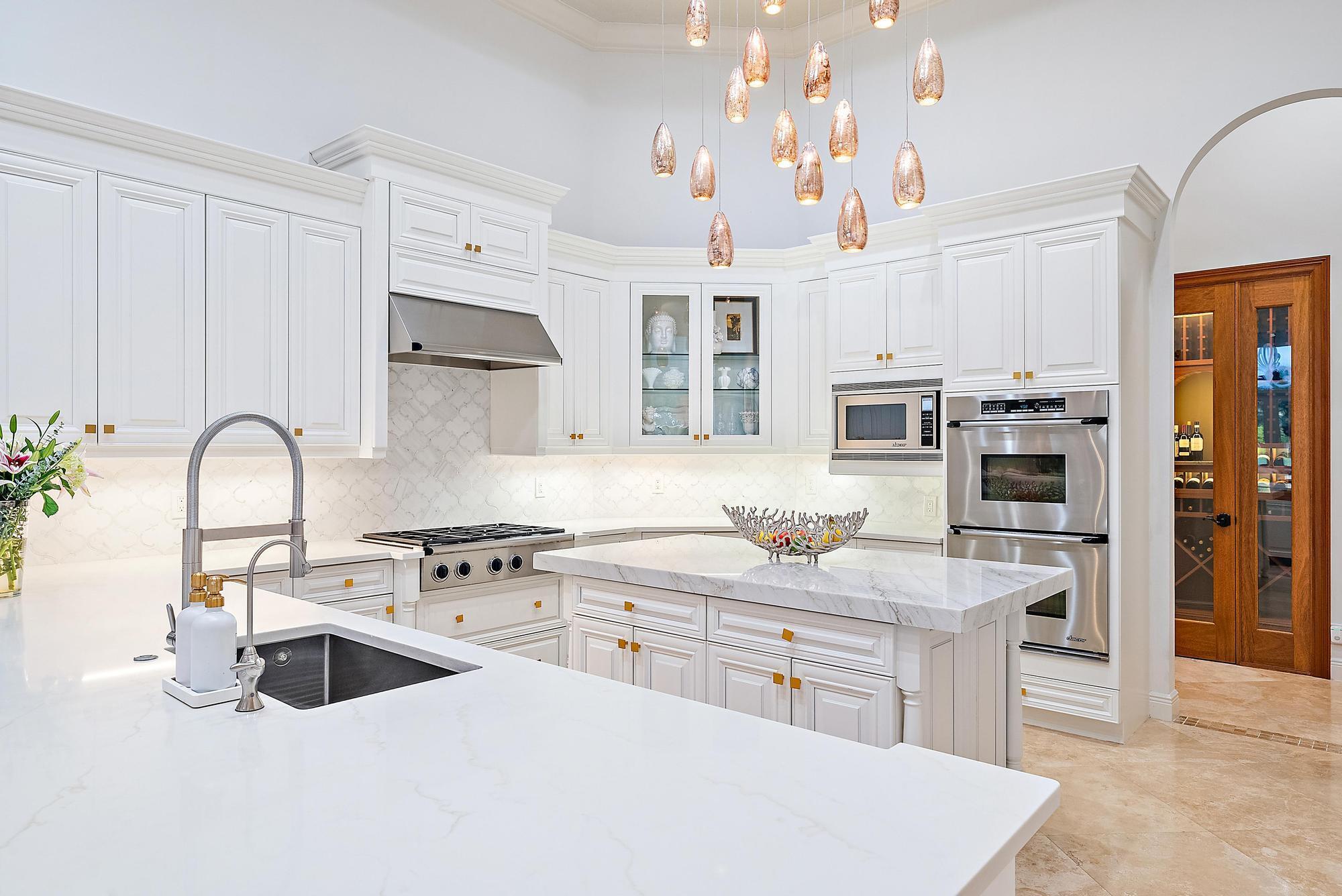 IBIS GOLF AND COUNTRY CLU - Residential