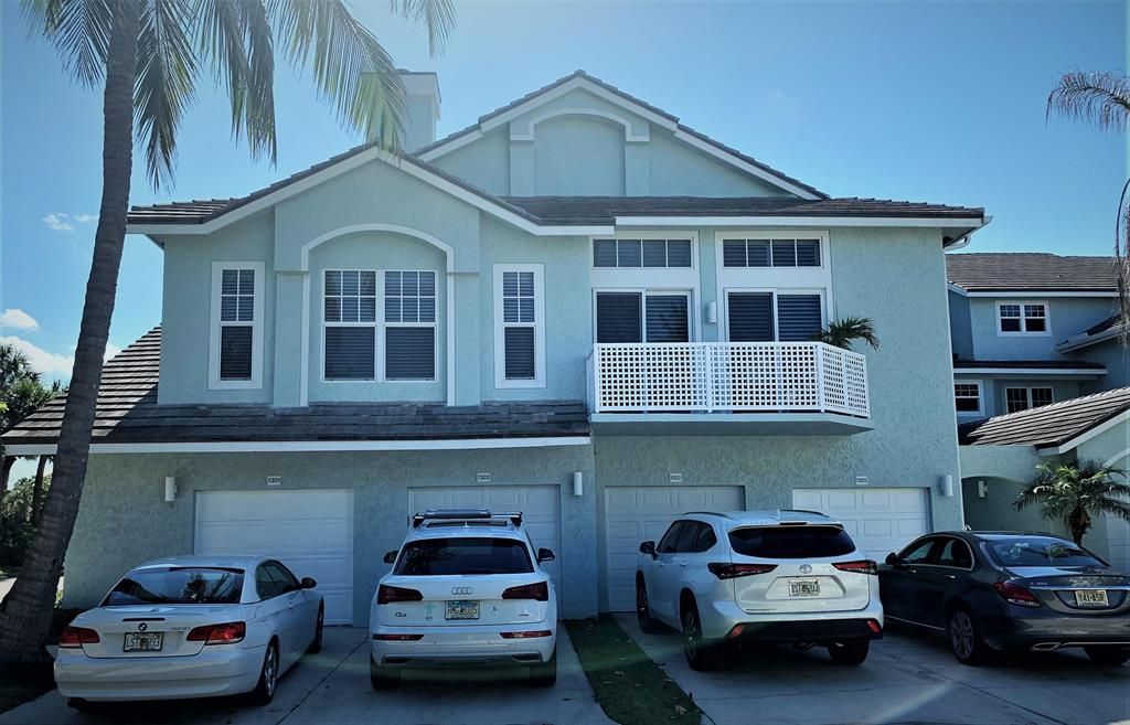 Photo of 1301 Mainsail Circle, Jupiter, FL 33477 (MLS # R10716226)