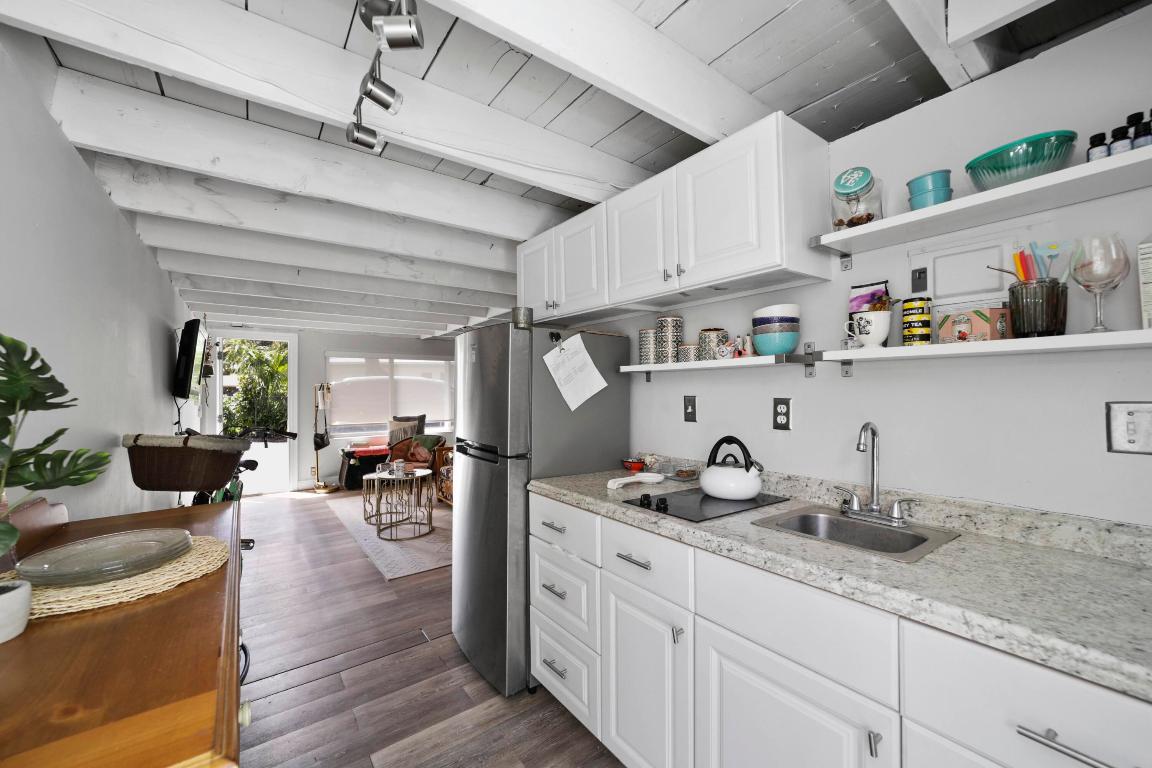 Lighthouse Point Ext - Residential Lease