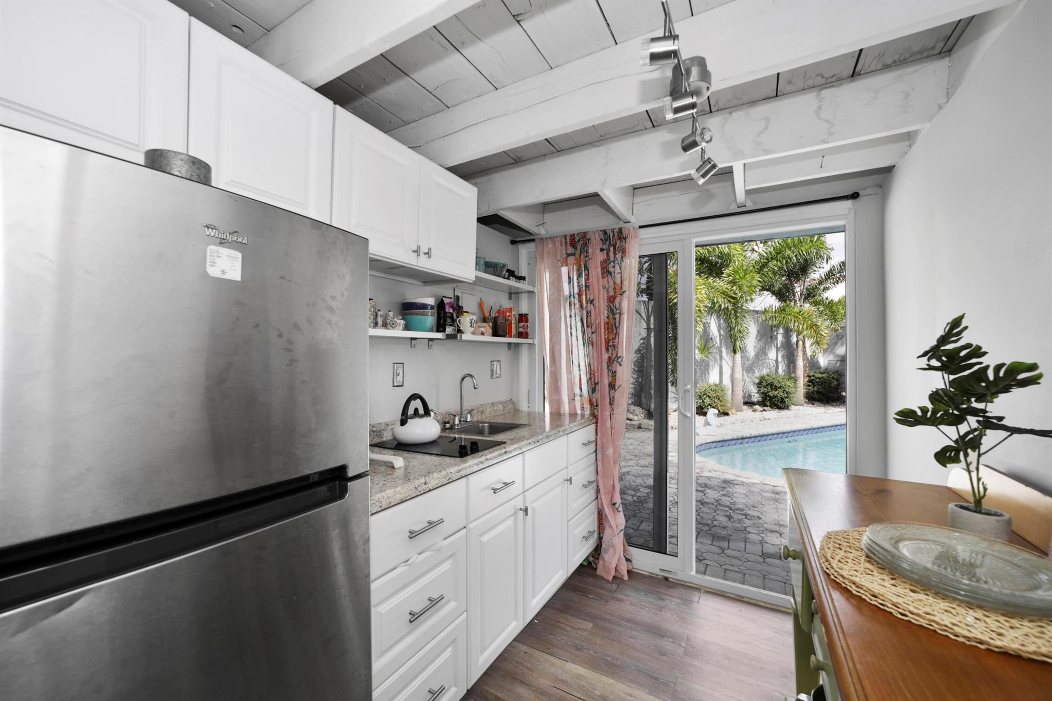 Lighthouse Point Ext - Residential Lease