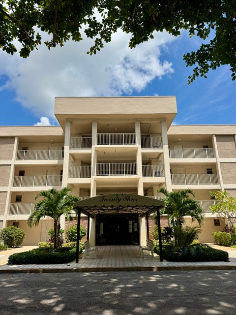 Photo of 2601 S Course Drive #401, Pompano Beach, FL 33069 (MLS # B26047182)