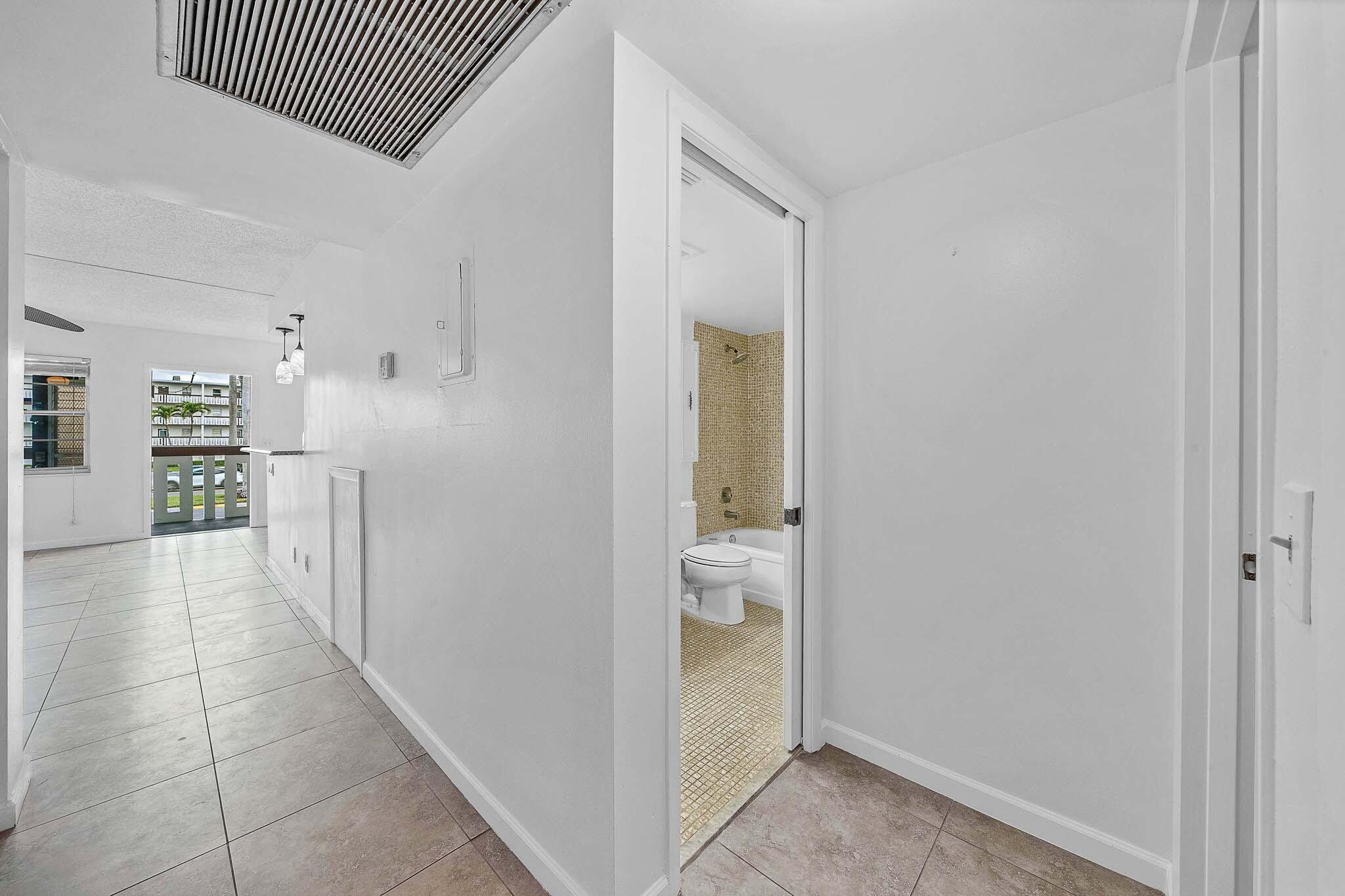 HYTHE AT CENTURY VILLAGE CONDO - Residential Lease