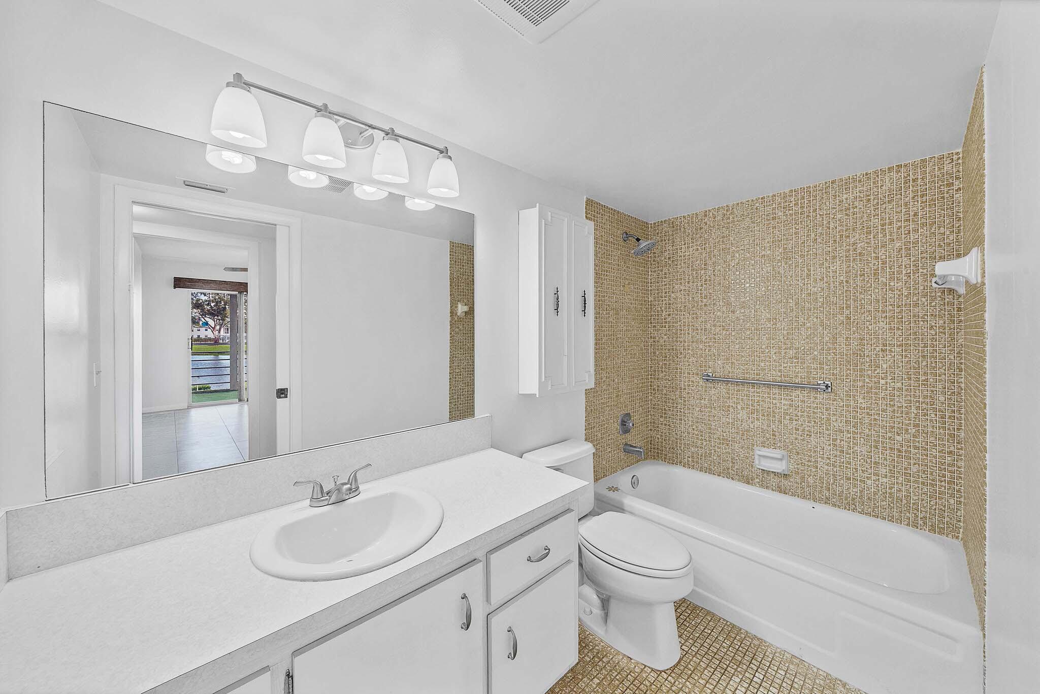 HYTHE AT CENTURY VILLAGE CONDO - Residential Lease