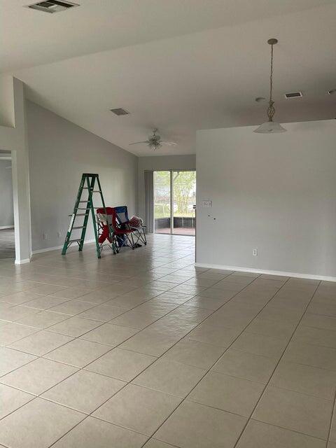 PORT ST LUCIE SECTION 12 - Residential Lease