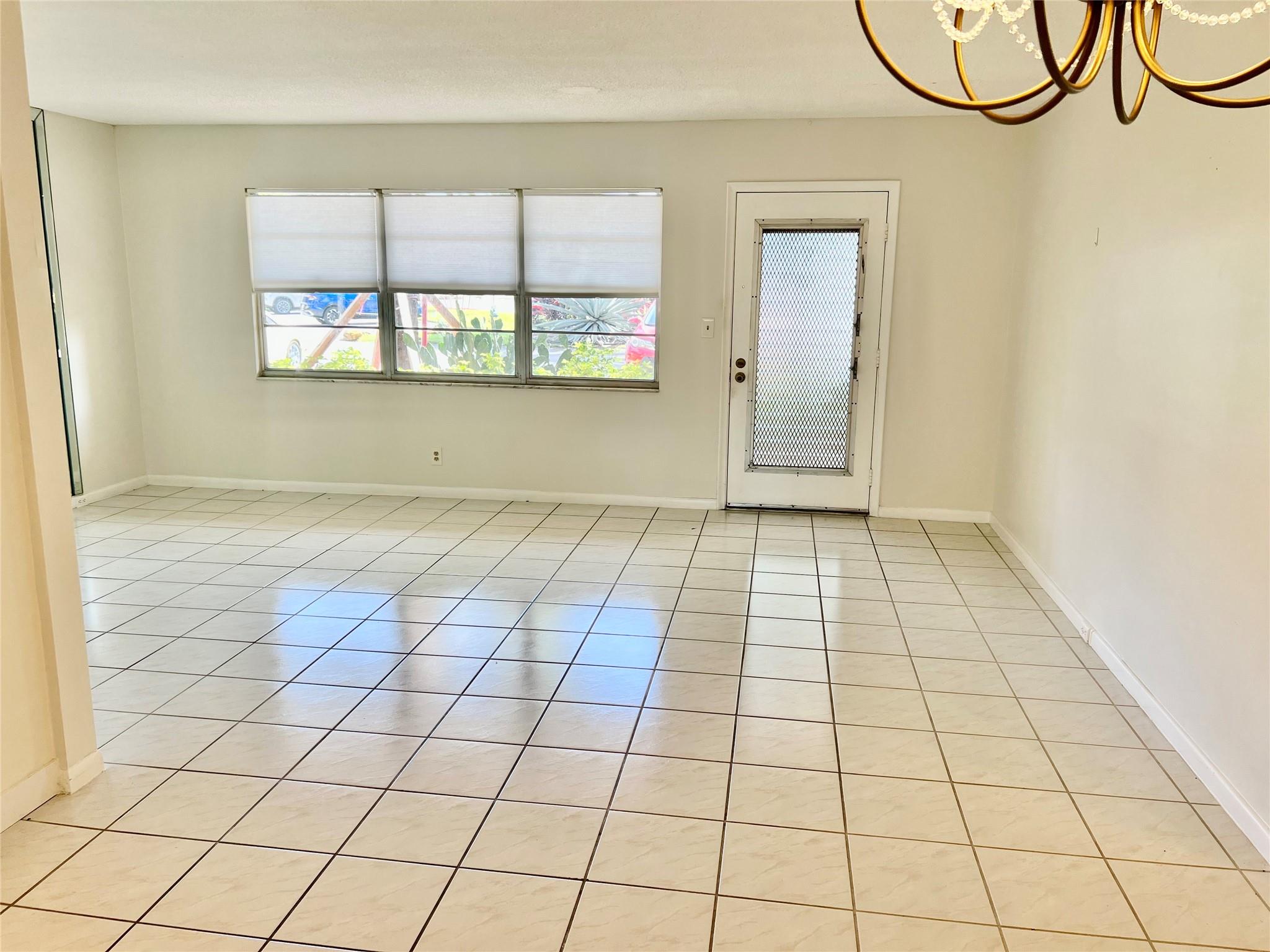 WYNMOOR - Residential