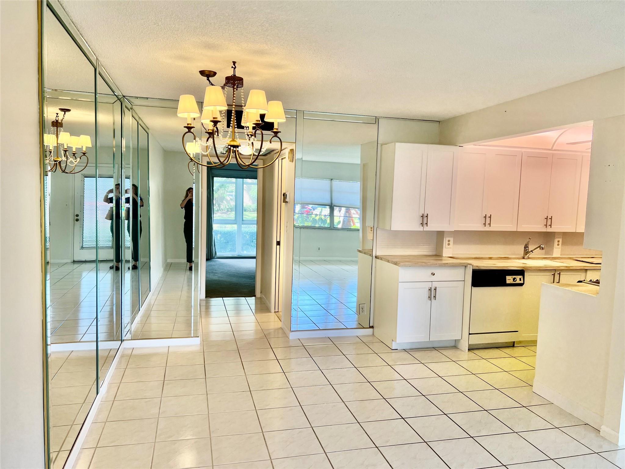 WYNMOOR - Residential