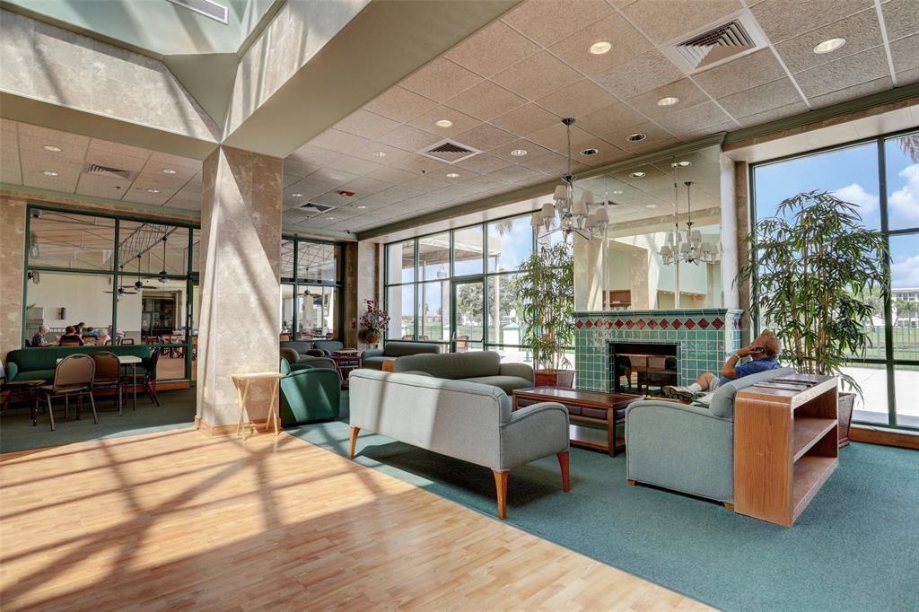 WYNMOOR - Residential