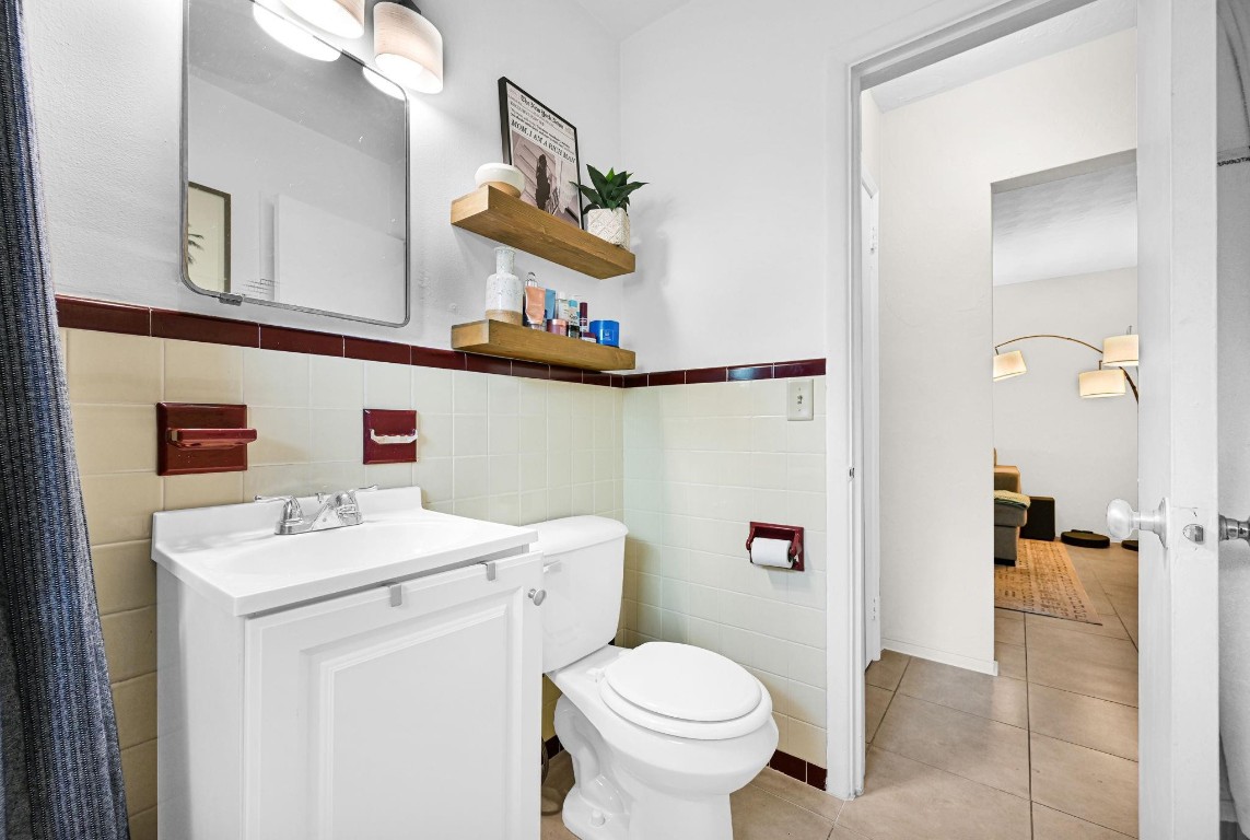 Hillbrook 30-4 B - Residential Lease