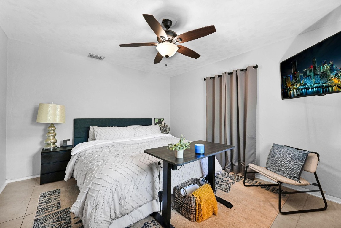 Hillbrook 30-4 B - Residential Lease